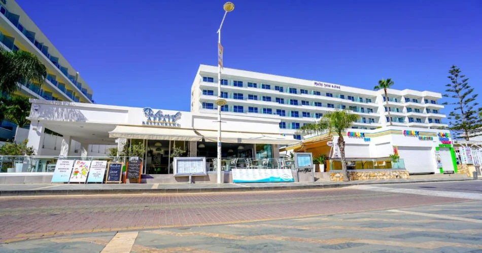 Melini Hotel Suites Protaras: A Stylish Seaside Escape
