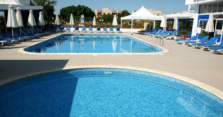 Melini Hotel Suites Protaras: A Stylish Seaside Escape